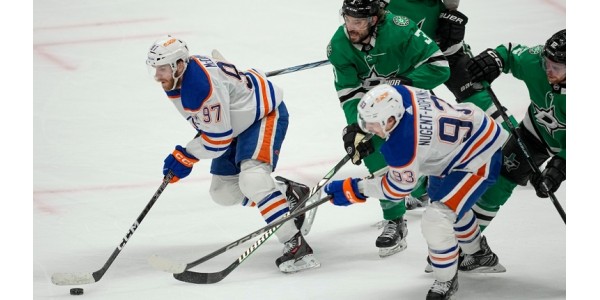 Connor McDavid doufá, že dovede Edmonton Oilers do finále
